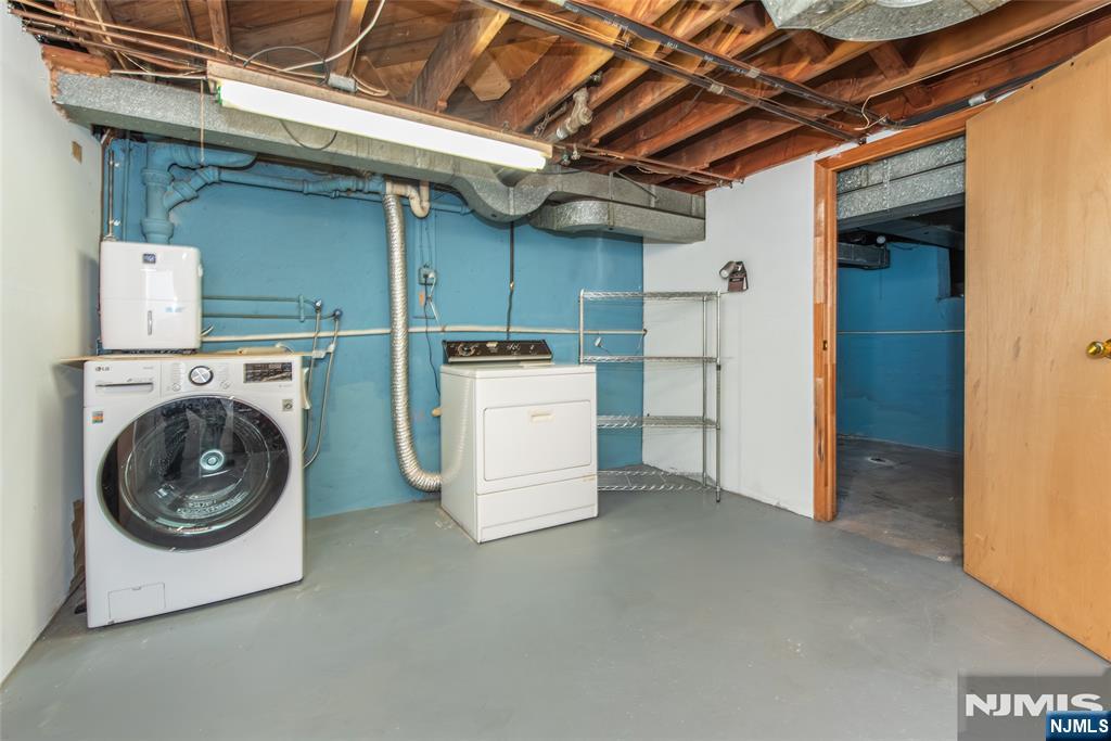 10 Fernwood Drive Property Photo 23
