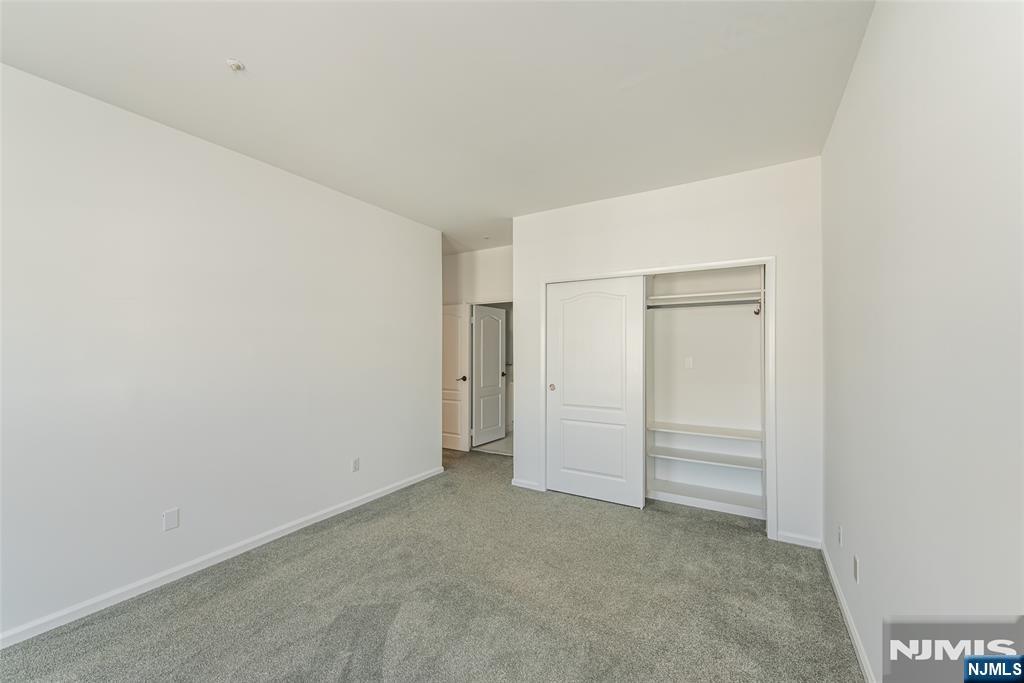 324 Brittany Drive Property Photo 20