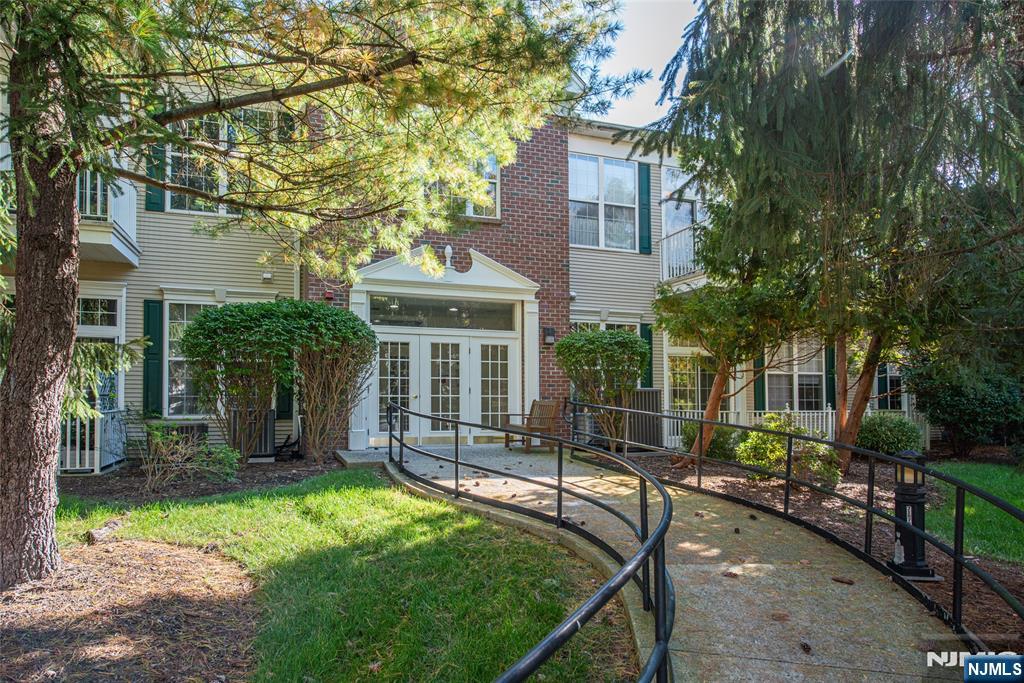 1313 Four Seasons Drive Property Photo 1