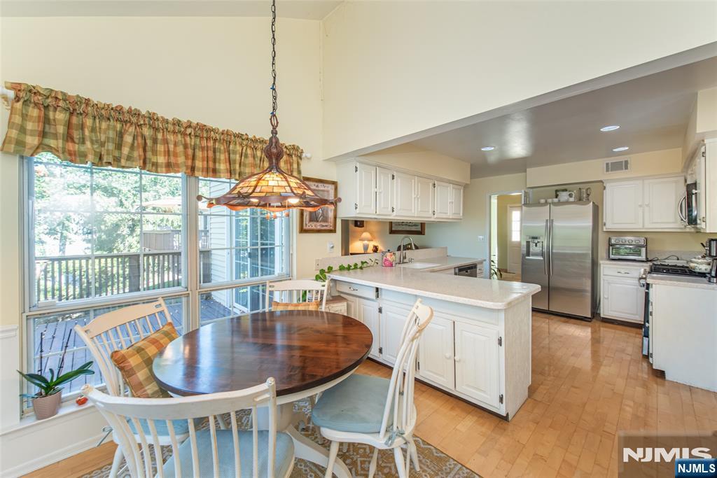 8 Birdseye Circle Property Photo 5