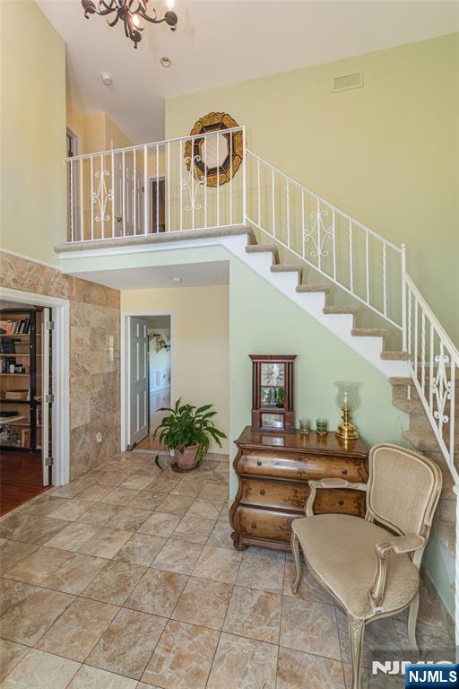 8 Birdseye Circle Property Photo 14