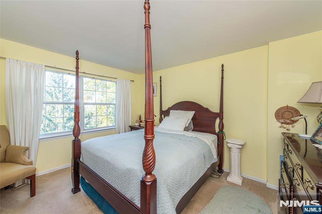 8 Birdseye Circle Property Photo 18