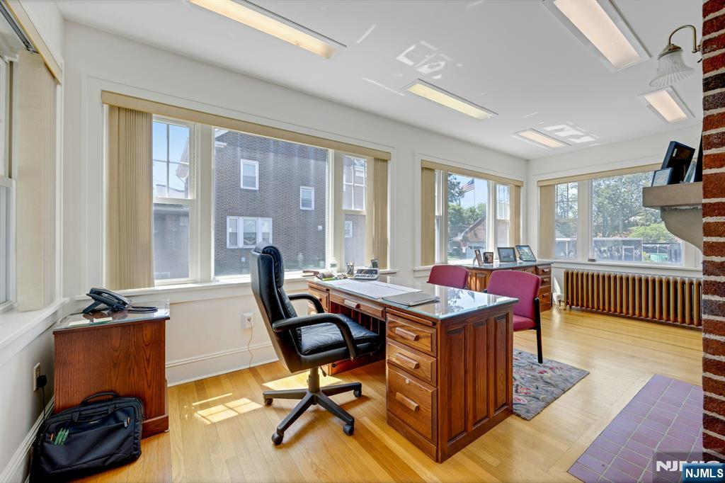 225 Liberty Street Property Photo 4