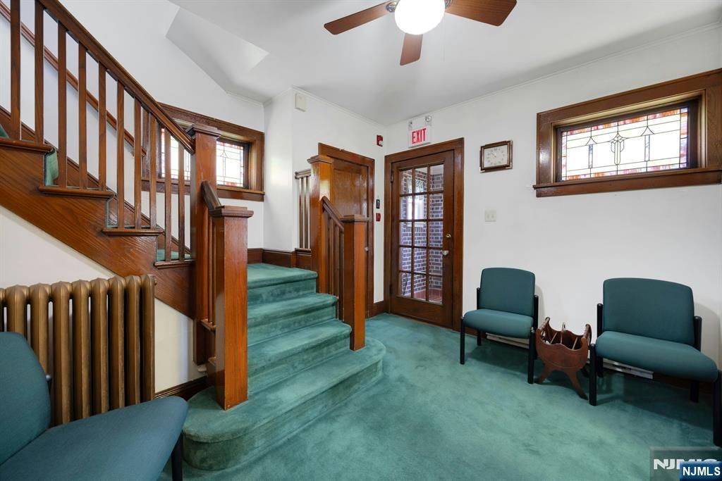 225 Liberty Street Property Photo 8