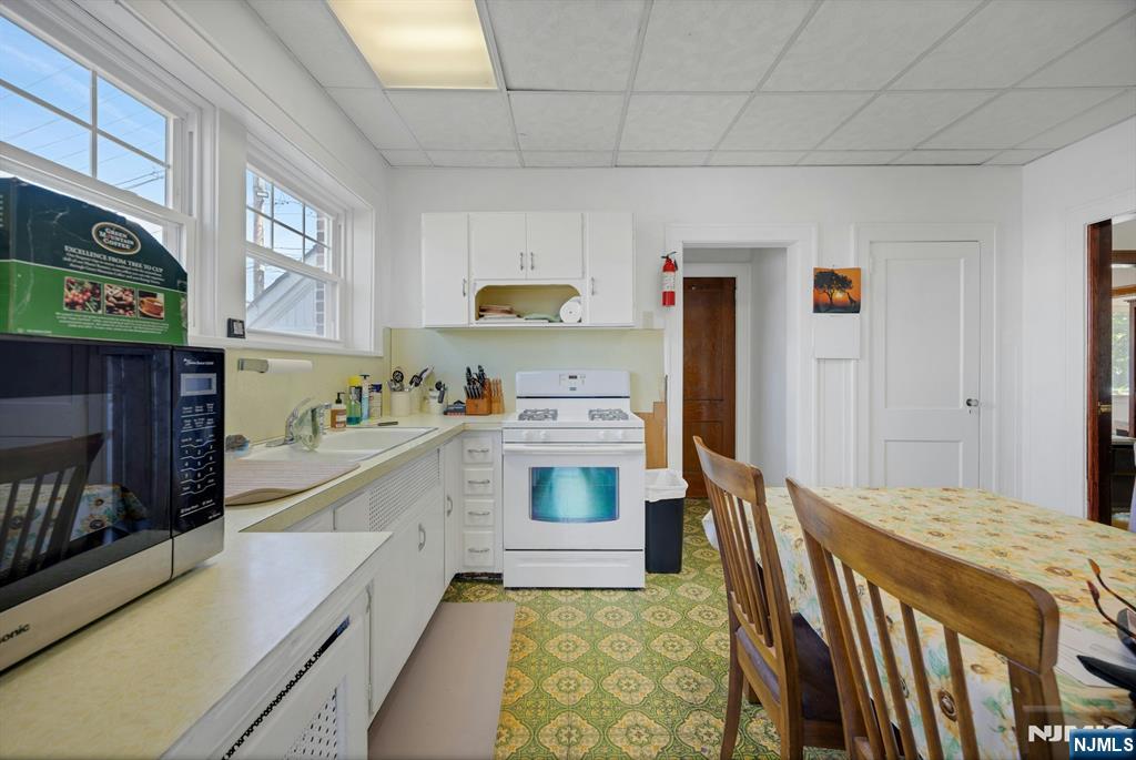 225 Liberty Street Property Photo 16