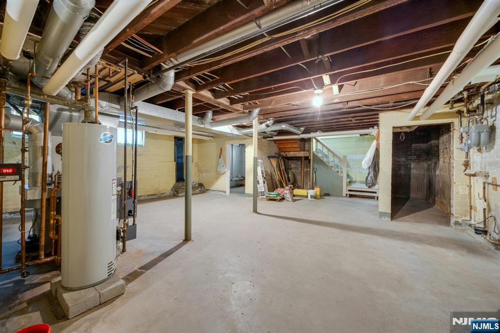 225 Liberty Street Property Photo 18