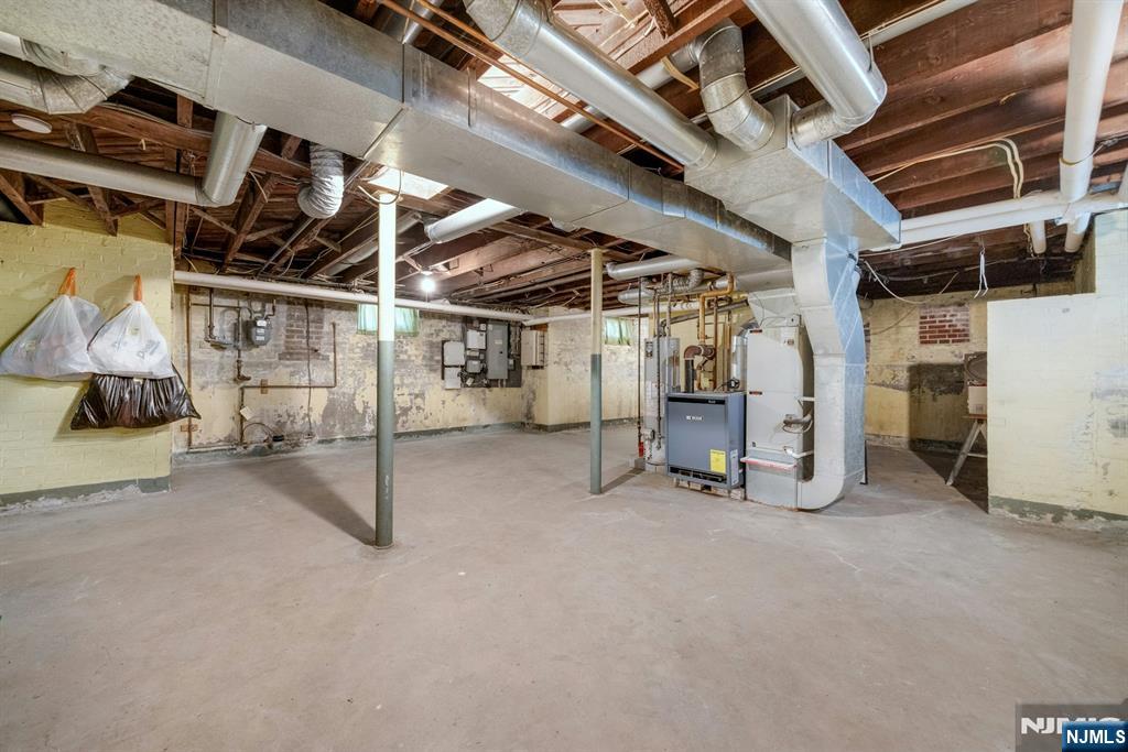 225 Liberty Street Property Photo 19
