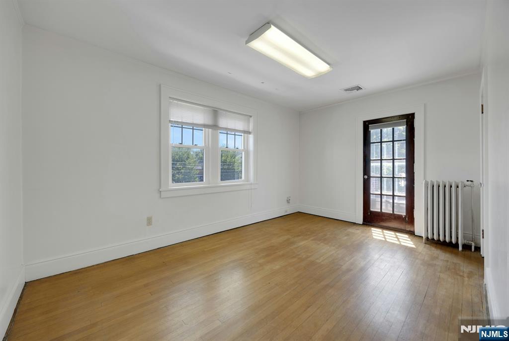 225 Liberty Street Property Photo 22