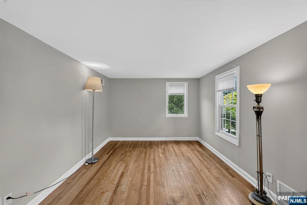 410 Chestnut Street Property Photo 18