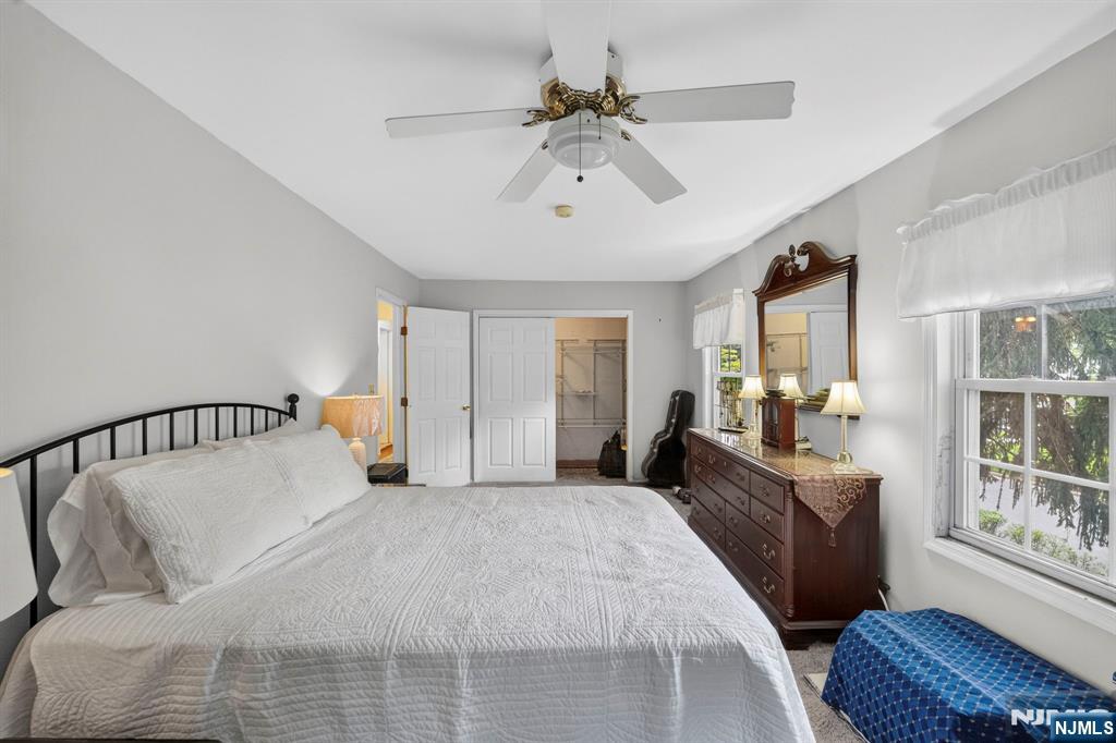 410 Chestnut Street Property Photo 24
