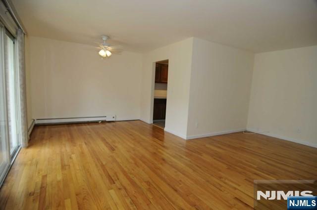636 Godwin Avenue 10a Property Photo 7