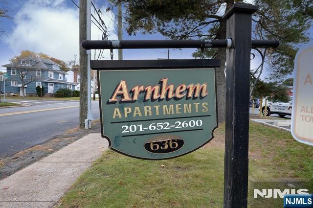 636 Godwin Avenue 10a Property Photo 11