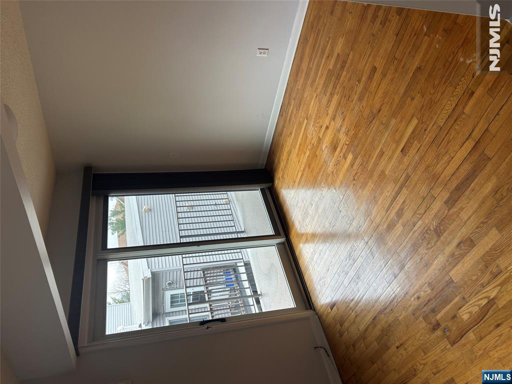 148 Undercliff Avenue Property Photo 5