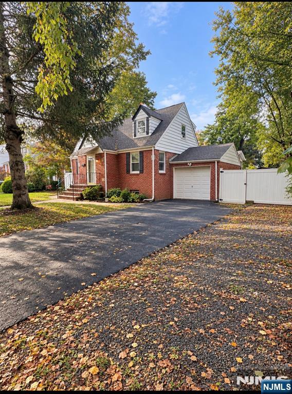 24 5th Avenue Property Photo 2