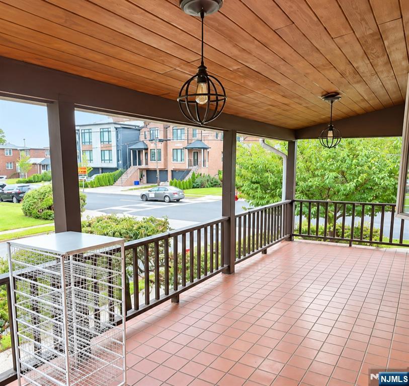343 Tremont Avenue 2 Property Photo 2
