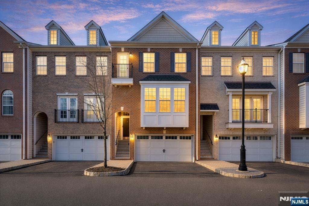 5 Creekside Court Property Photo 1