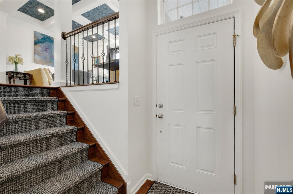 5 Creekside Court Property Photo 5