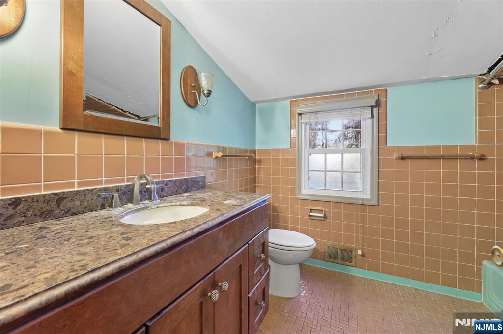 192 Rensselaer Road Property Photo 31