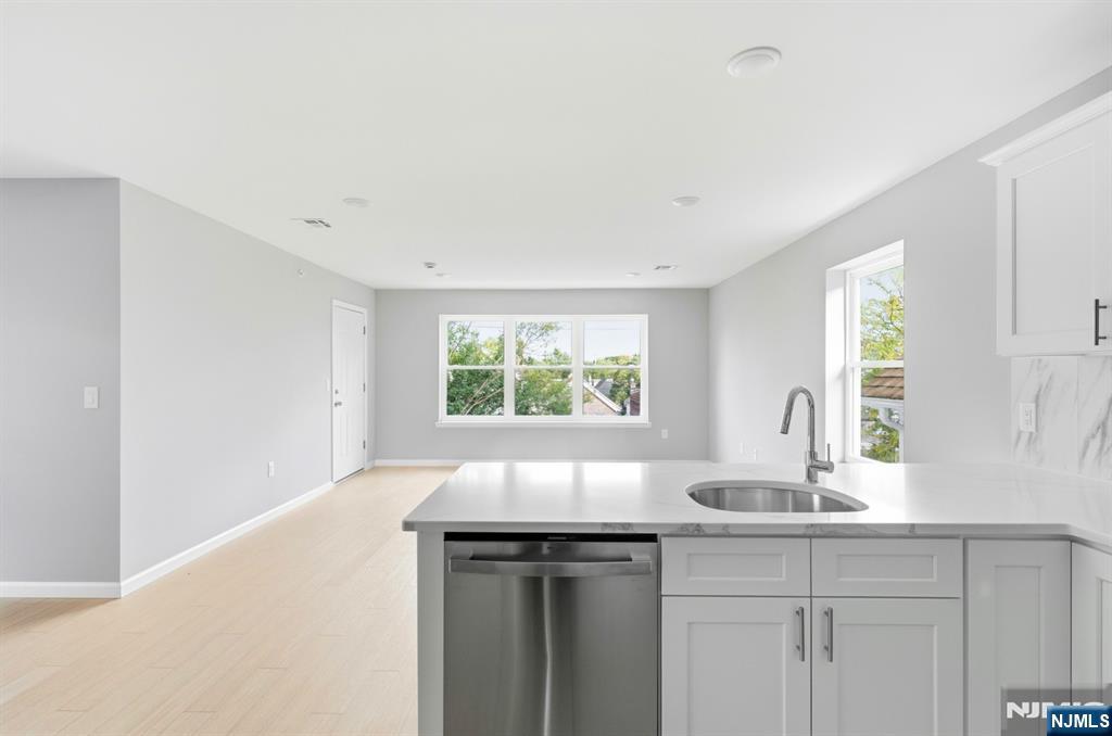 388 Summer Avenue Property Photo 10