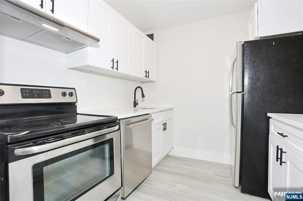 770 Anderson Avenue 5f Property Photo 10
