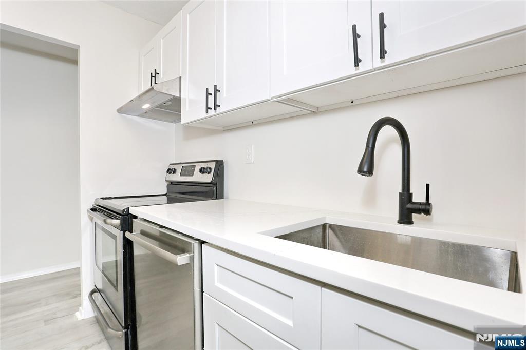 770 Anderson Avenue 5f Property Photo 13