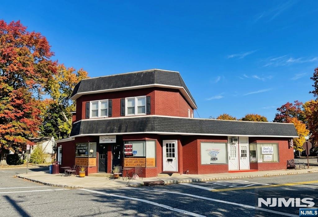 34 Elm Street Property Photo 1