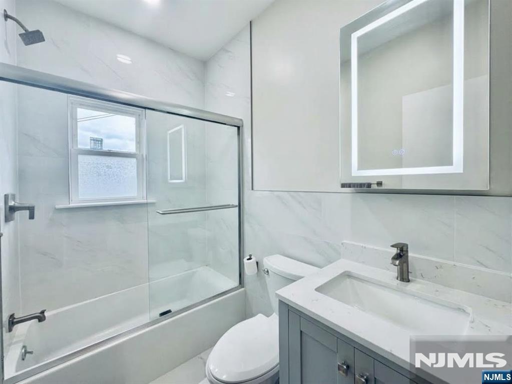 34 Elm Street Property Photo 2