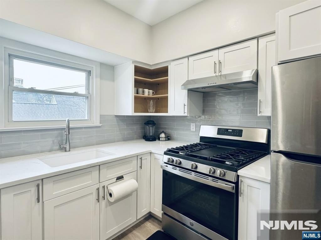 34 Elm Street Property Photo 3