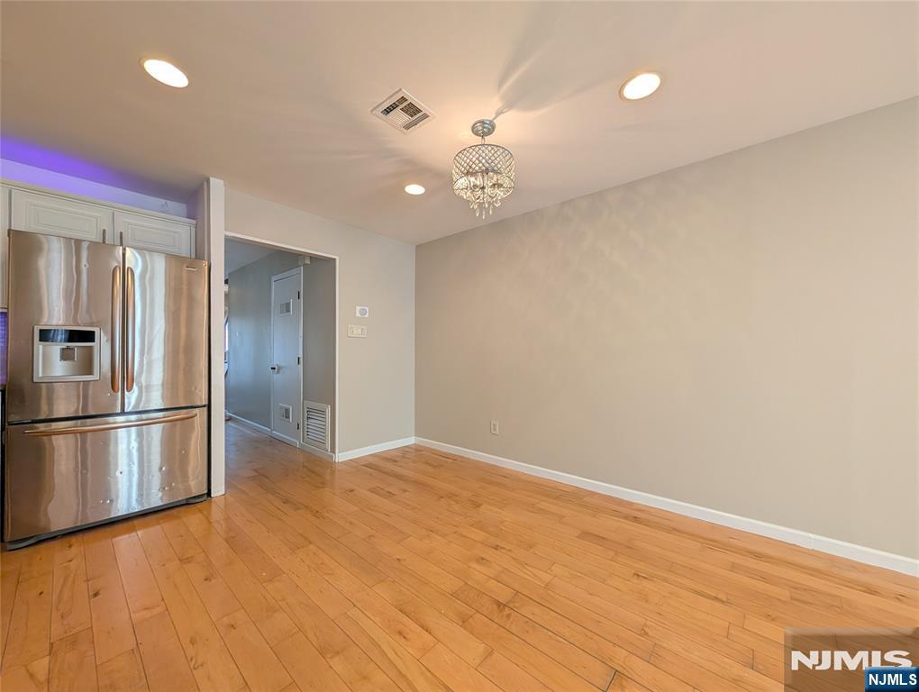 230 Van Winkle Street Property Photo 3