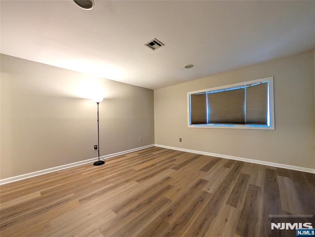 230 Van Winkle Street Property Photo 10