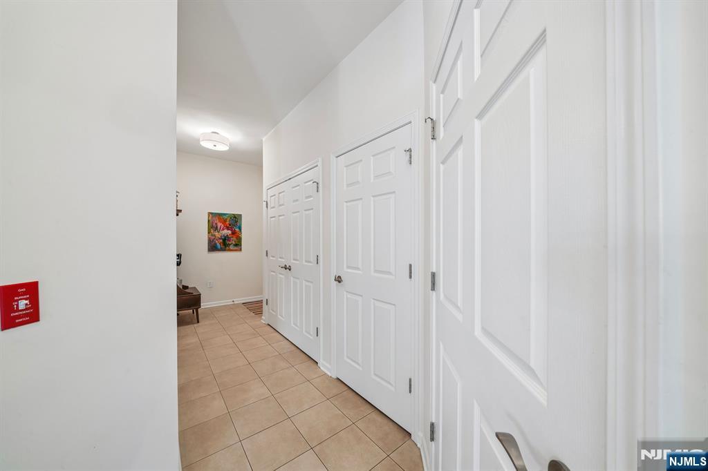 1119 Riverview Avenue 119 Property Photo 22