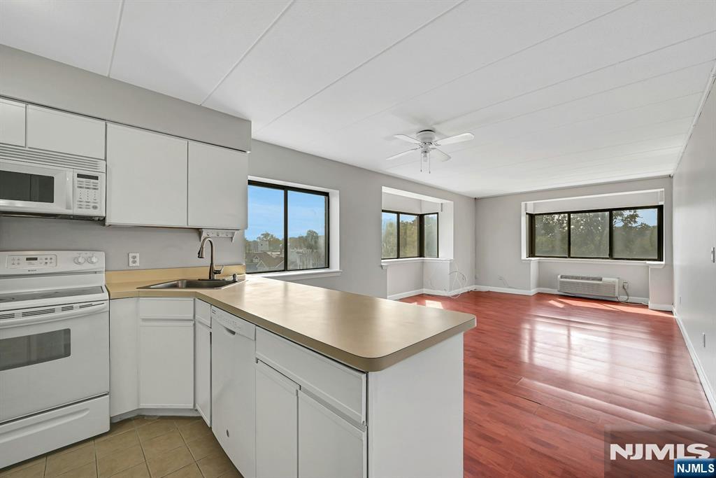 5 Linden Street 5e Property Photo 1