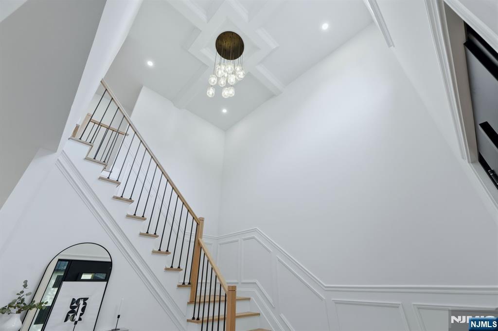 17 Blake Drive Property Photo 5