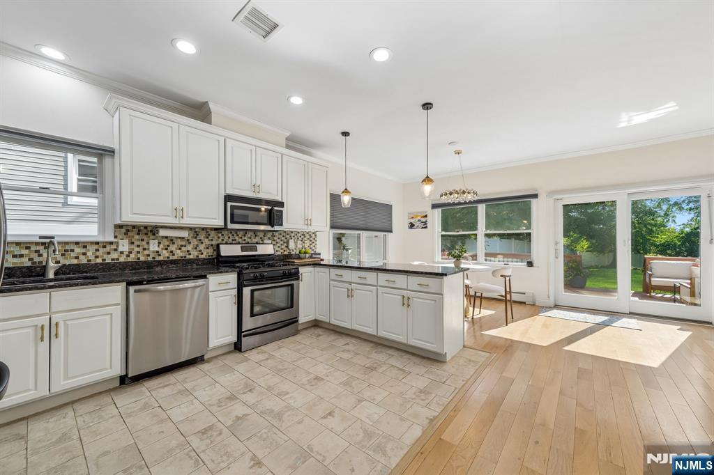 1627 Broad Street Property Photo 17