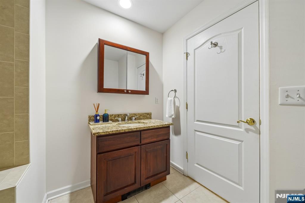 1627 Broad Street Property Photo 32