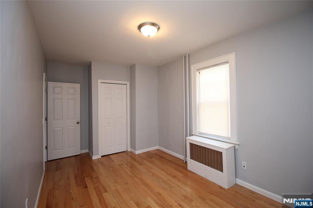 222 Irving Place 4 Property Photo 7
