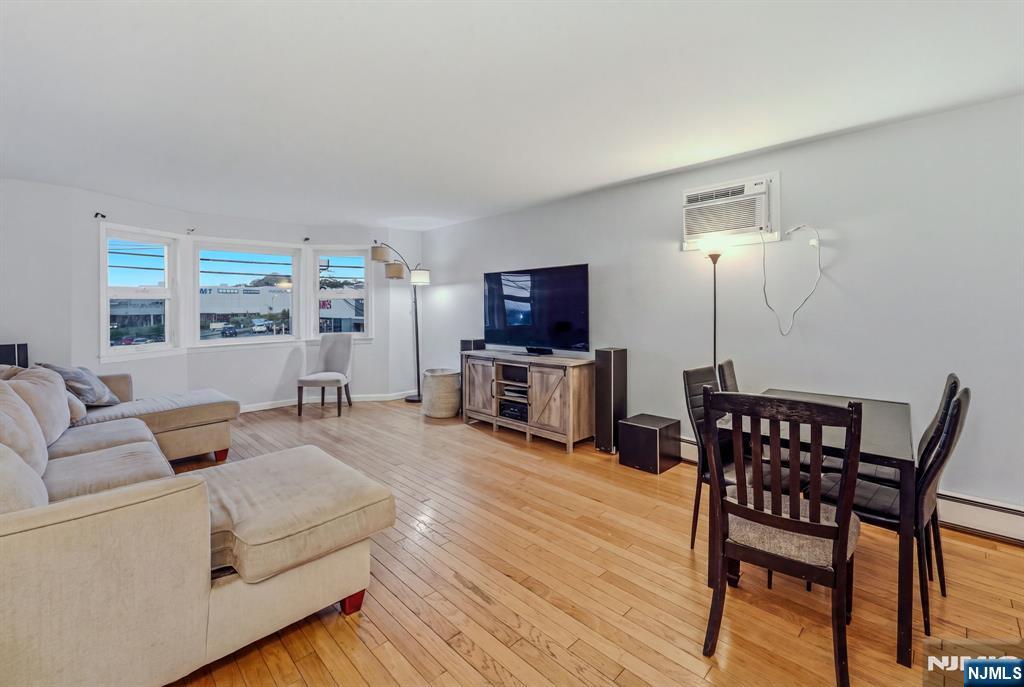 1311 28th Street Property Photo 25