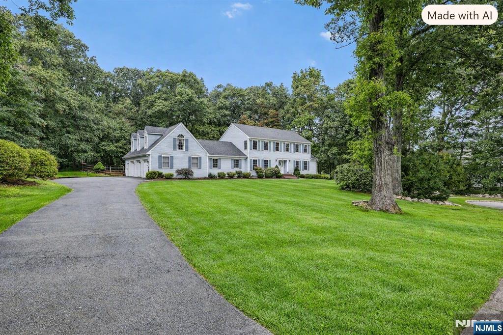 12 Hemlock Lane Property Photo 2