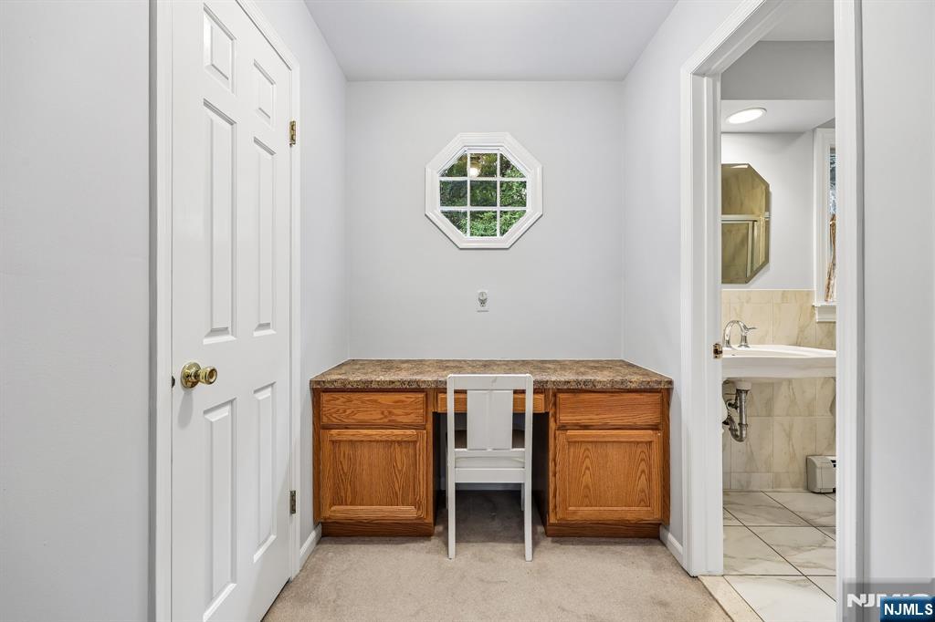 12 Hemlock Lane Property Photo 26