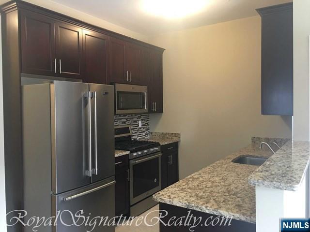 62 Bergen Turnpike 4b Property Photo 2