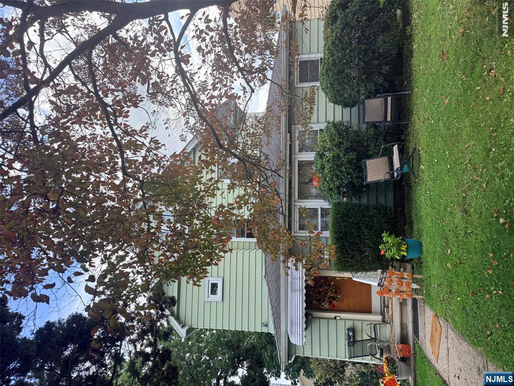 116 Wood Ridge Street 2 Property Photo 1