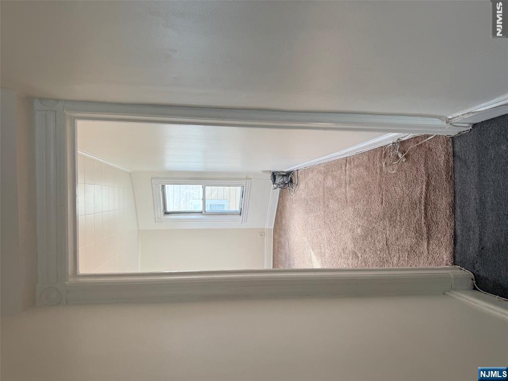 116 Wood Ridge Street 2 Property Photo 8