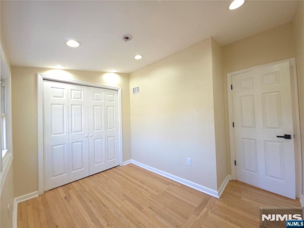 683-685 Mill Street Property Photo 21