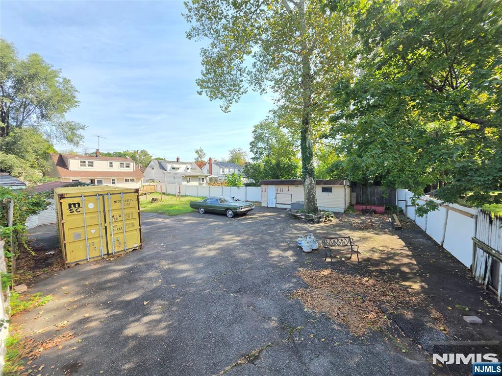 683-685 Mill Street Property Photo 34
