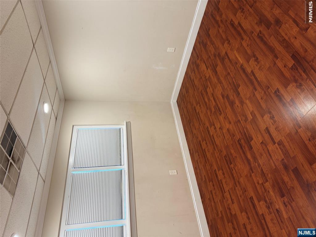336 Boulevard 2f Property Photo 5