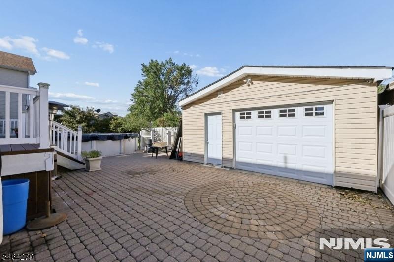 233 15th Street Property Photo 21