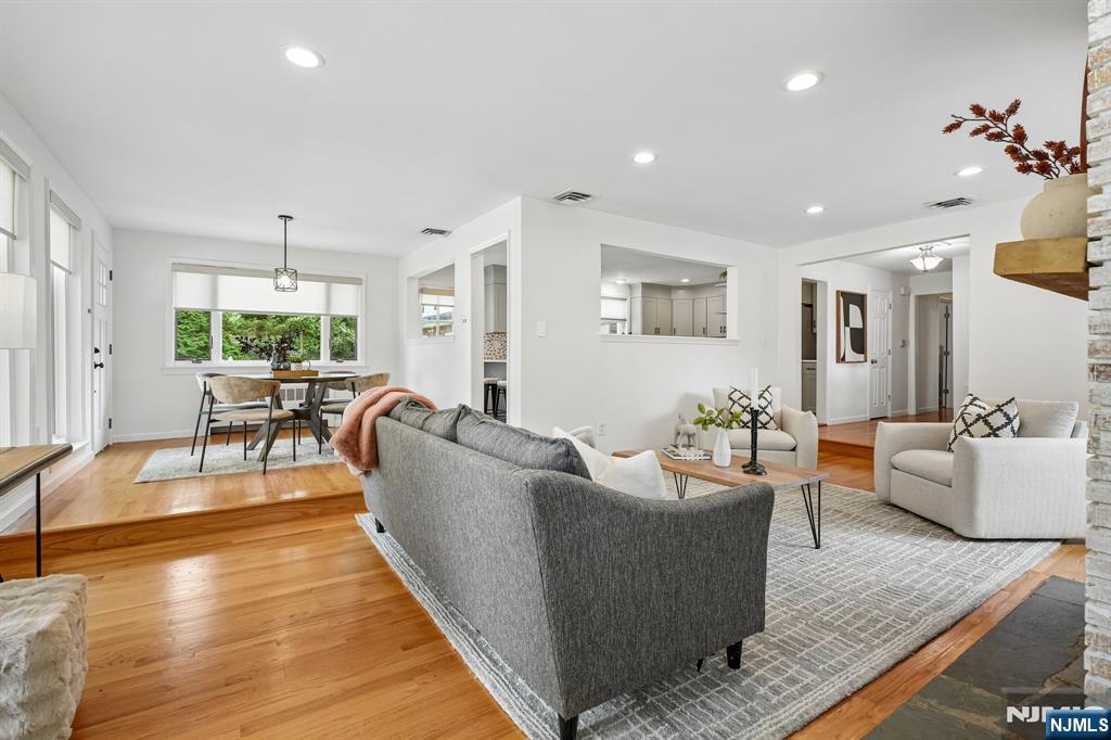 15 Lessing Road Property Photo 4
