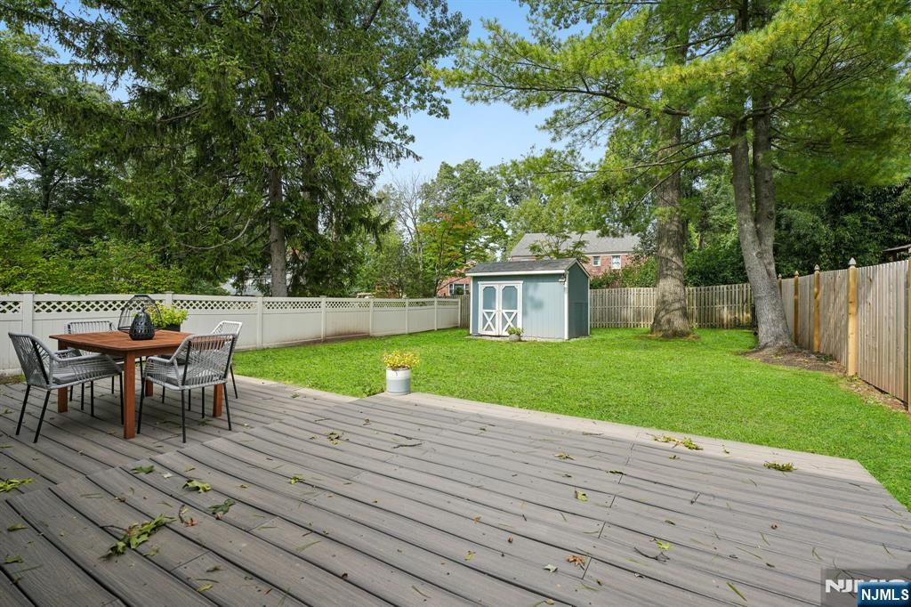 15 Lessing Road Property Photo 29