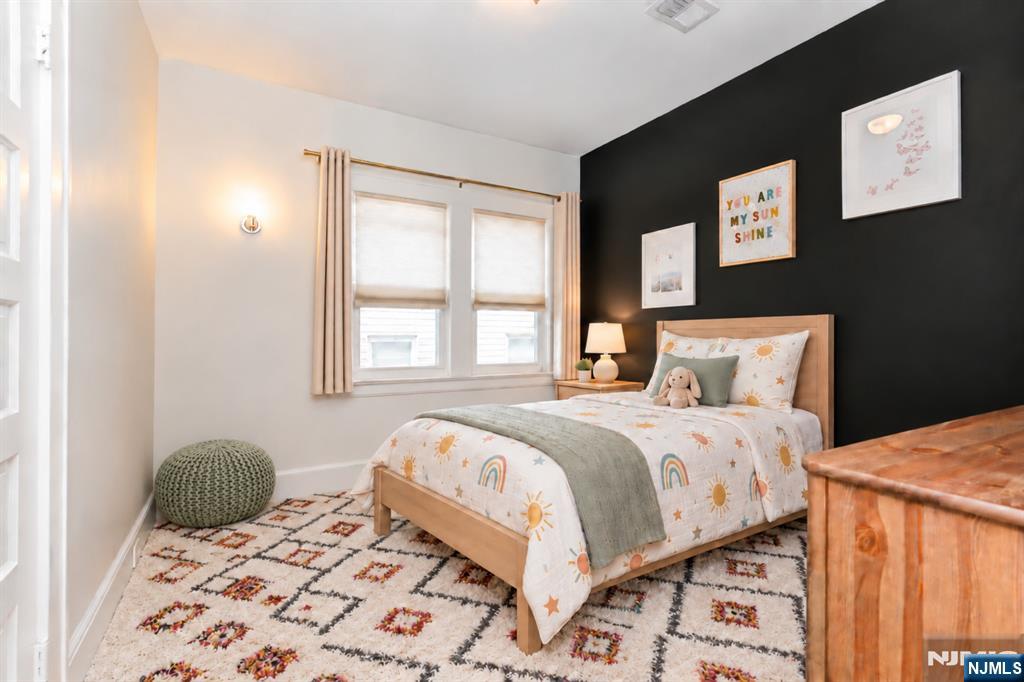 25 Davey Street Property Photo 17