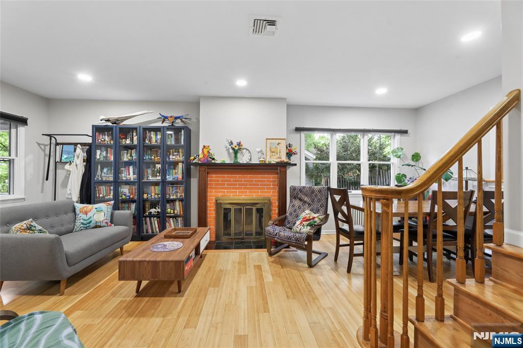 6 Valley Place Property Photo 18